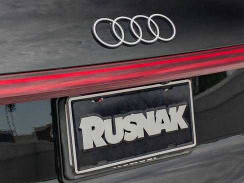 Used 2025 Audi Q5 Premium w/ Convenience Package AWD/4WD image 19