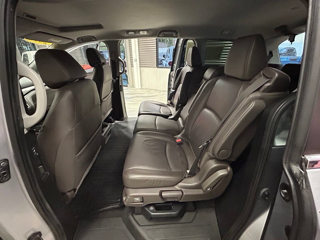 Used 2018 Honda Odyssey EX-L image 50