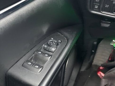 Used 2021 Lincoln Nautilus AWD image 19