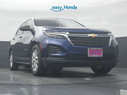 Used 2022 Chevrolet Equinox LS FWD image 28