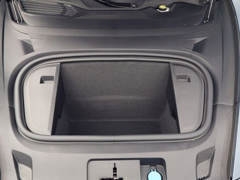 New 2026 Porsche Taycan image 26