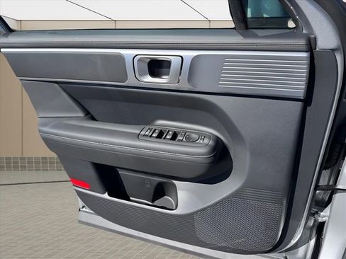 New 2026 Hyundai Santa Fe SEL FWD image 16