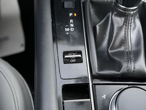 Used 2019 MAZDA MAZDA3 AWD Sedan w/ Premium Package image 31