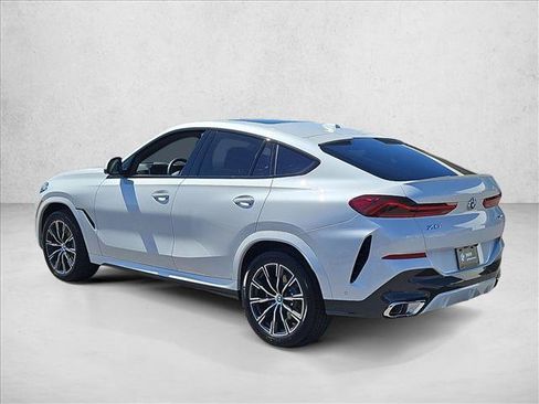 New 2027 BMW X6 xDrive40i w/ Climate Comfort Package AWD/4WD image 9