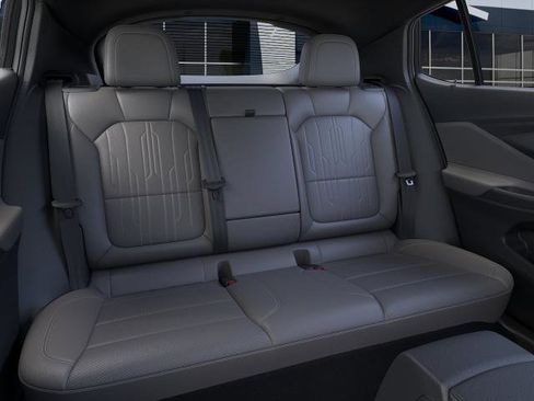 New 2026 Buick Envista Avenir FWD image 41