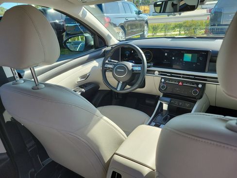 Used 2025 Hyundai Tucson SEL image 13