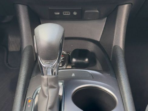 Used 2022 Chevrolet Malibu LS FWD image 16