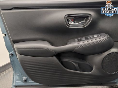 Used 2024 Honda HR-V EX-L image 8