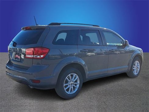 Used 2019 Dodge Journey SE w/ Premium Group image 5