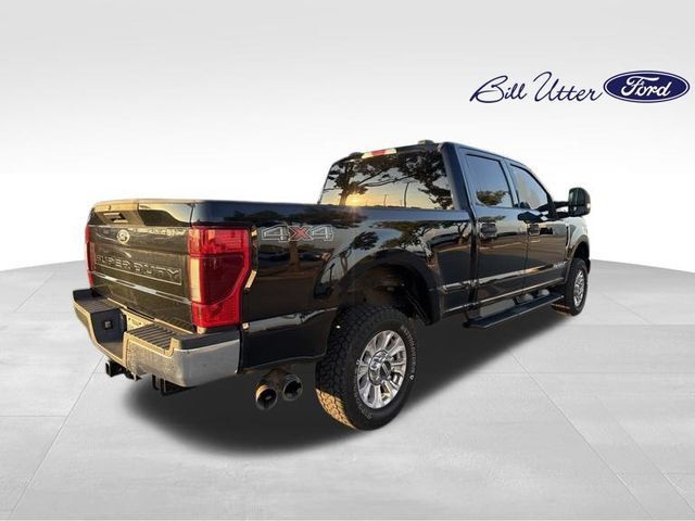 Used 2022 Ford F250 XLT AWD/4WD image 2