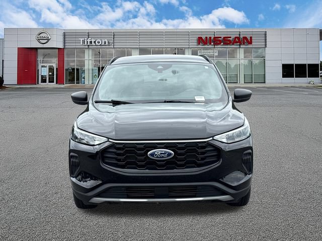 Used 2025 Ford Escape ST-Line FWD image 2