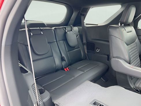 New 2026 Ford Explorer ST-Line w/ ST-Line Street Pack image 13