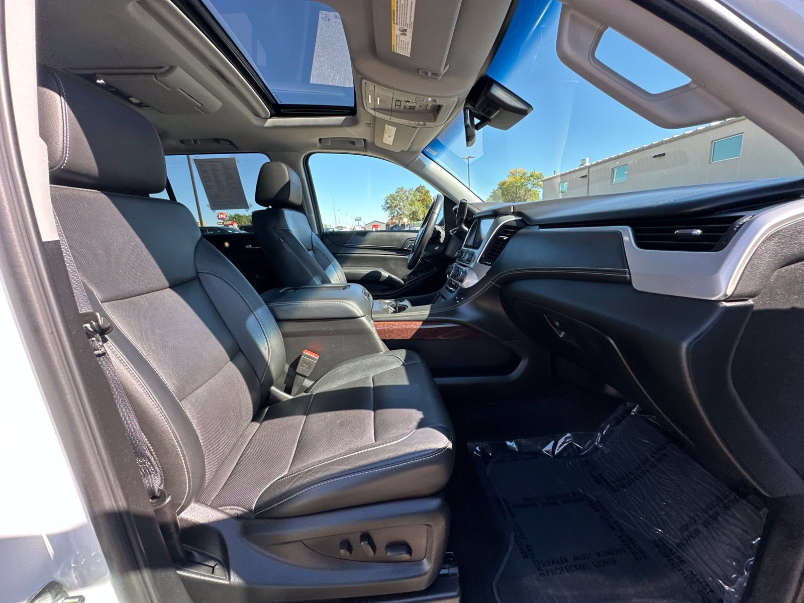 Used 2018 GMC Yukon SLT w/ Open Road Package AWD/4WD image 39
