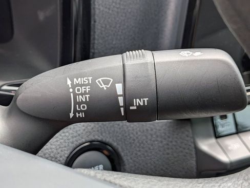 Used 2025 Toyota Camry LE FWD image 25