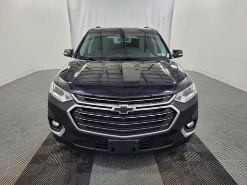 Used 2020 Chevrolet Traverse LT image 14