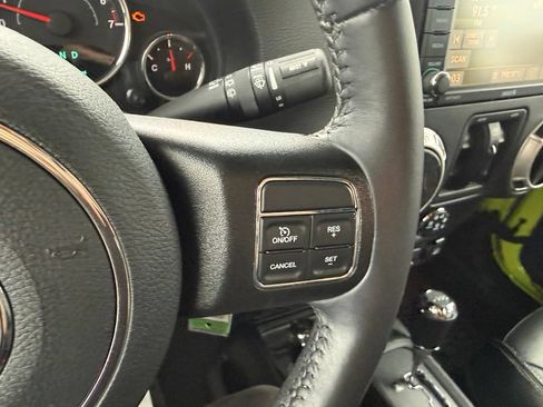 Used 2017 Jeep Wrangler Unlimited Sahara w/ Dual Top Group AWD/4WD image 24