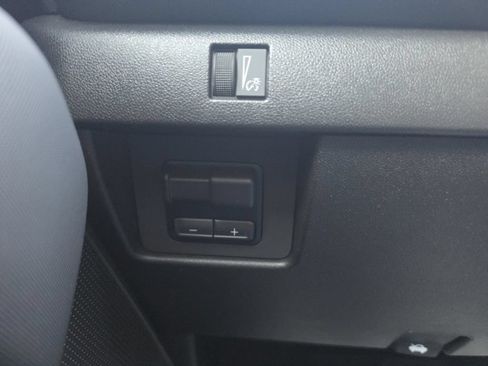 Certified 2025 Chevrolet Colorado Z71 AWD/4WD image 11