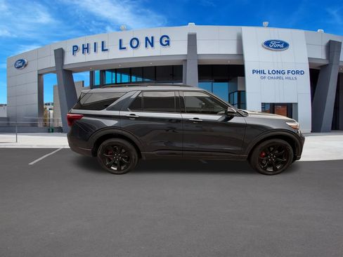 Certified 2024 Ford Explorer ST w/ Equipment Group 401A AWD/4WD image 8