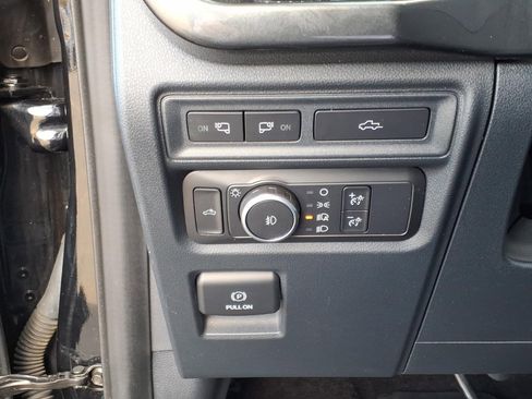 Certified 2021 Ford F150 XLT w/ Equipment Group 302A High image 23