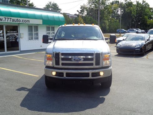 Used 2010 Ford F250 XLT AWD/4WD image 11