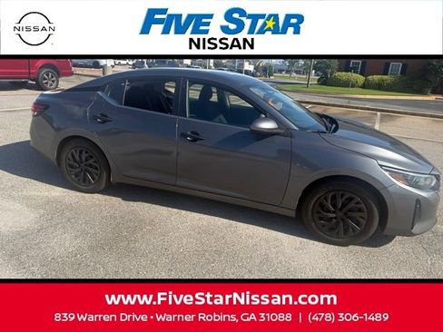Used 2025 Nissan Sentra S FWD image 4