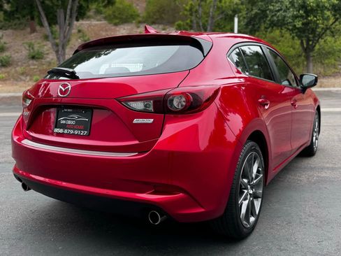 Used 2018 MAZDA MAZDA3 Grand Touring image 26