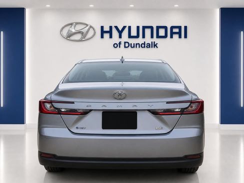 Used 2025 Toyota Camry LE FWD image 4
