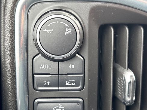 Used 2019 Chevrolet Silverado 1500 LT w/ All-Star Edition image 20