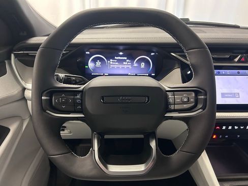 New 2026 Jeep Cherokee Laredo AWD/4WD image 9