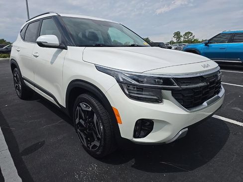 Used 2024 Kia Seltos SX w/ SX Sunroof Package AWD/4WD image 1