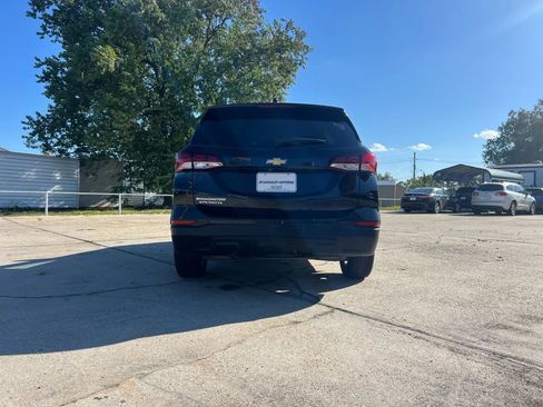 Used 2023 Chevrolet Equinox LS w/ LS Convenience Package FWD image 6