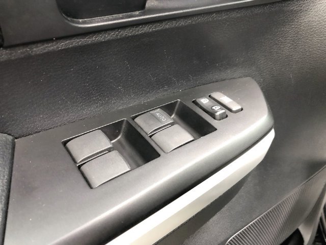 Used 2017 Toyota Tundra SR5 AWD/4WD image 14
