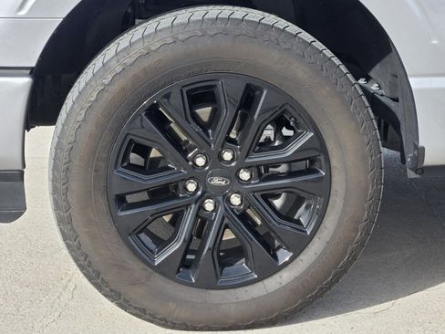 New 2025 Ford F150 Lariat w/ Equipment Group 502A High image 15