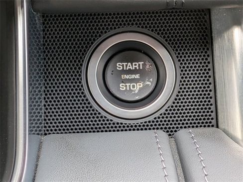 Used 2015 Land Rover Range Rover Long Wheelbase Autobiography image 22