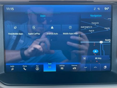 Used 2023 Ford Bronco Wildtrak image 11