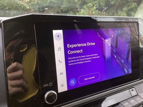 Certified 2025 Toyota Camry LE image 12