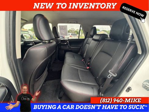 Used 2018 Toyota 4Runner TRD Off-Road Premium AWD/4WD image 17