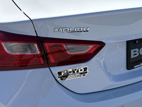 New 2025 Chevrolet Malibu LS image 30