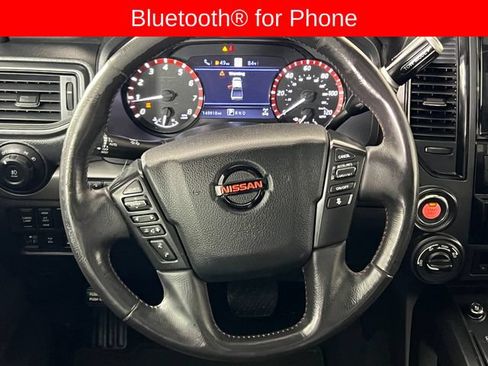 Used 2020 Nissan Titan PRO-4X w/ Pro-4x Convenience Package AWD/4WD image 16