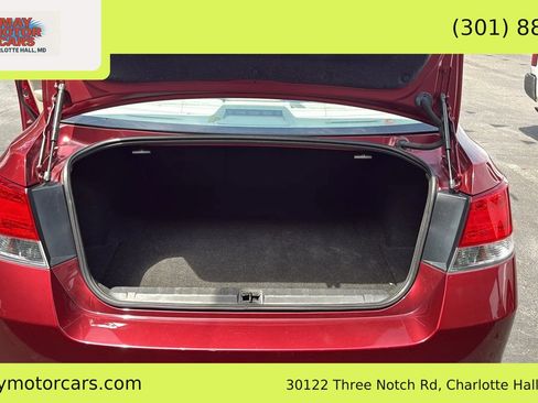 Used 2014 Subaru Legacy 2.5i Premium AWD/4WD image 25