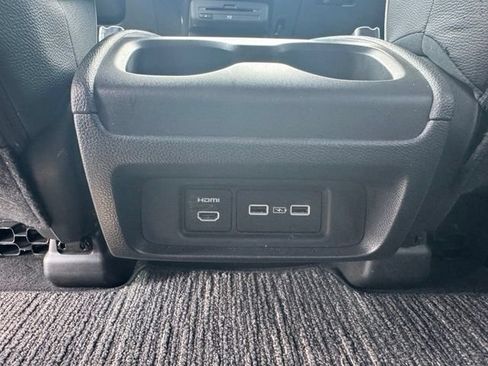 Used 2024 Honda Odyssey Elite image 26
