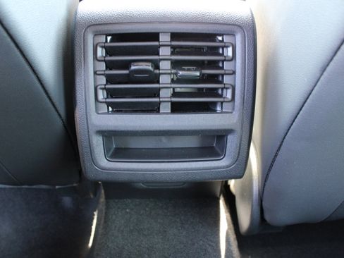 New 2025 Volkswagen GTI SE image 17