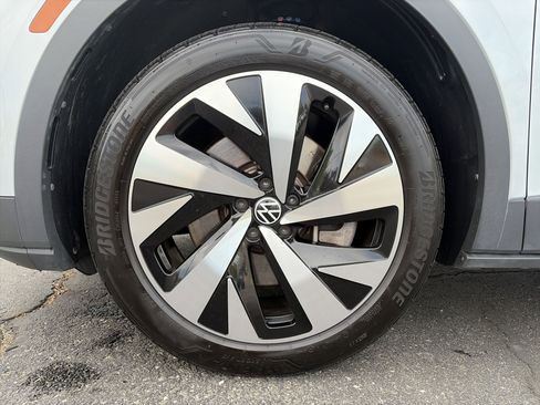 Used 2022 Volkswagen ID.4 Pro S AWD/4WD image 12