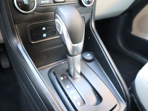 Used 2020 Ford EcoSport S image 37