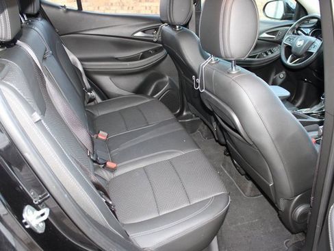 Used 2022 Buick Encore GX Essence w/ Experience Buick Package image 18