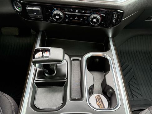 Used 2025 Chevrolet Silverado 1500 RST image 19