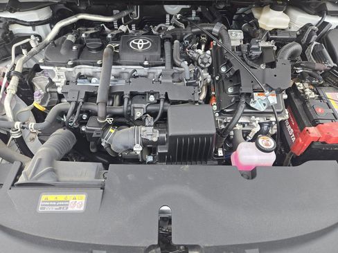 Certified 2025 Toyota Corolla SE w/ SE Premium Package FWD image 33