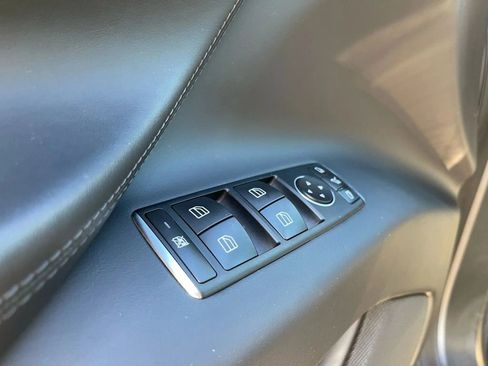 Used 2020 Tesla Model X Long Range image 42