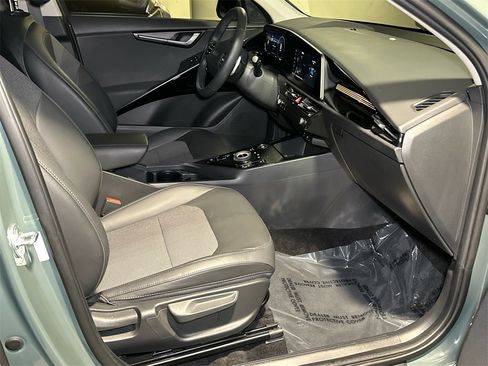 Certified 2023 Kia Niro Wind w/ Wind Preserve Package image 12