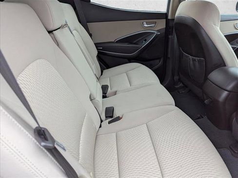 Used 2017 Hyundai Santa Fe Sport image 29